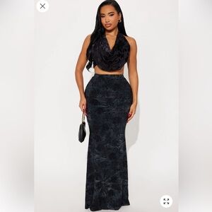 Fashion Nova Black Floral Jacquard Maxi Skirt